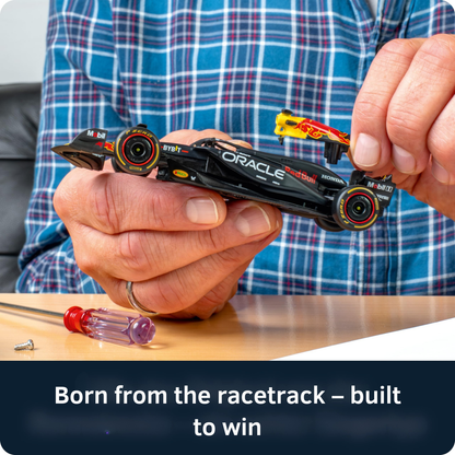 Oracle Red Bull RB20 Advent Calendar 1:43